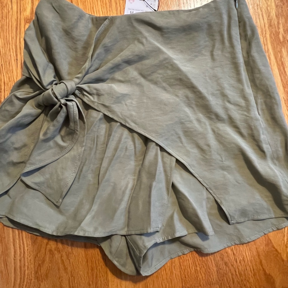 Stylish Olive Green Wrap Skort